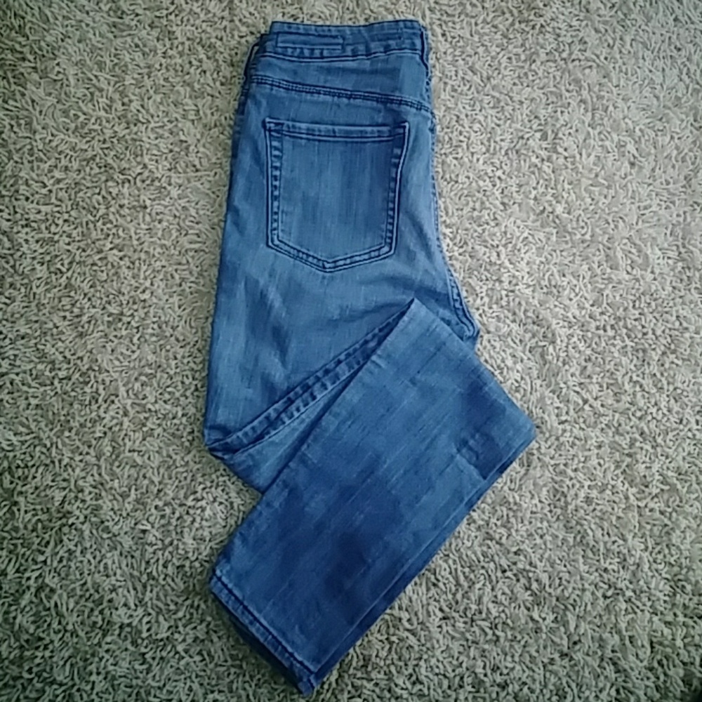 Bullhead Skinny Jeans